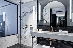 Academias Hotel, Autograph Collection