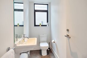 Wonderful Hobsonville Three Bedroom Home