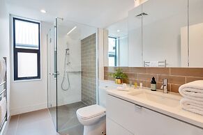 Wonderful Hobsonville Three Bedroom Home