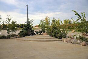 Holiday Inn & Suites Cedar Falls - Waterloo Event Ctr by IHG