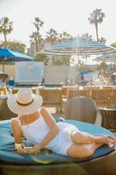 Anaheim Resort Suites