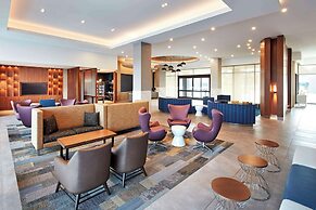Cambria Hotel & Suites Anaheim Resort Area