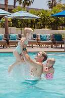Anaheim Resort Suites