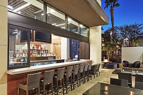 Anaheim Resort Suites
