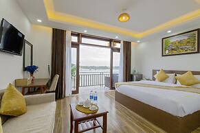 Hoa Vang Riverside Villa