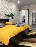 Comfort Apartments on Zapolnaya 60 apt 178