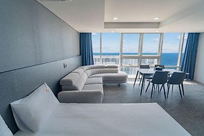Suncloud Hotel