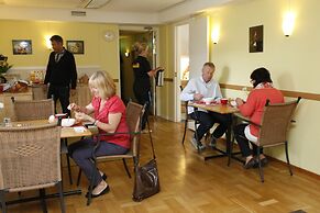Hotell Zlafen B&B
