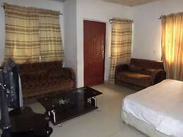 Keblat Hotel  Suites