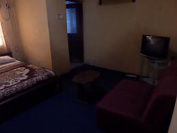 Keblat Hotel  Suites