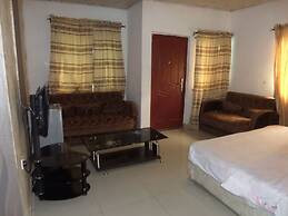 Keblat Hotel  Suites