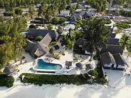 Driftwood Beach Lodge