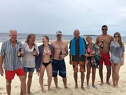 Driftwood Beach Lodge