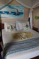 Driftwood Beach Lodge