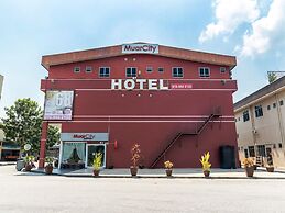 Muar City Hotel