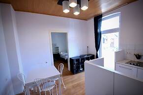 a-domo Apartments Oberhausen - Studio Apartments & Flats - short or lo