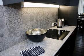 a-domo Apartments Oberhausen - Studio Apartments & Flats - short or lo