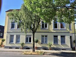 a-domo Apartments Oberhausen - Studio Apartments & Flats - short or lo