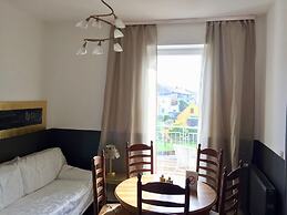 a-domo Apartments Oberhausen - Studio Apartments & Flats - short or lo