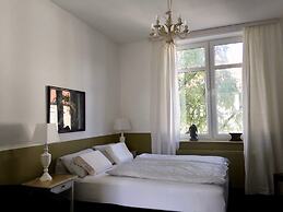 a-domo Apartments Oberhausen - Studio Apartments & Flats - short or lo