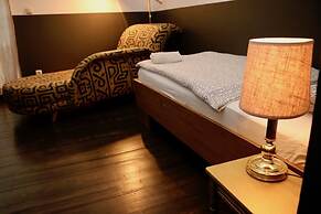 a-domo Apartments Oberhausen - Studio Apartments & Flats - short or lo