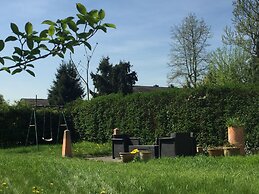 a-domo Apartments Oberhausen - Studio Apartments & Flats - short or lo