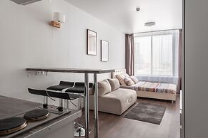 Studio Apartment on Malysheva 42a 14 floor