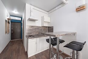 Studio Apartment on Malysheva 42a 14 floor