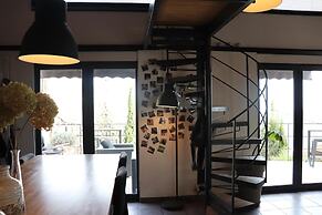 Skylark Bed & Breakfast