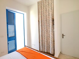 Bilocale Orchidea con Giardino