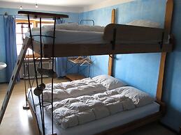 Schiff Bihlerdorf- Hostel