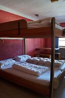 Schiff Bihlerdorf- Hostel