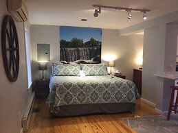 Stagecoach House Inn