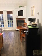 Stagecoach House Inn