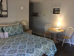 Stagecoach House Inn