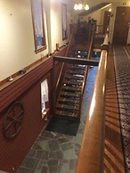 Stagecoach House Inn