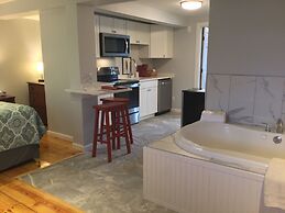 Stagecoach House Inn