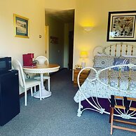Stagecoach House Inn