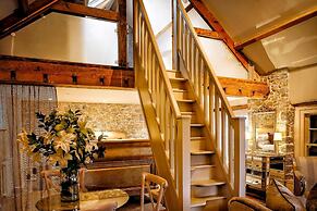 The Coach House at Gileston Manor