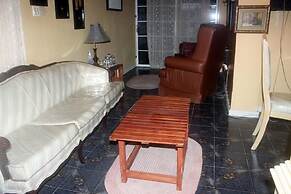 Dream Vacation ST Catherine Jamaica - Guest Suites for Rent in Spanish