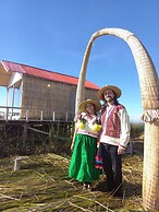 Uros Titicaca khantaniwa Lodge