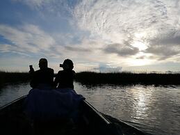Uros Titicaca khantaniwa Lodge