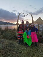 Uros Titicaca khantaniwa Lodge