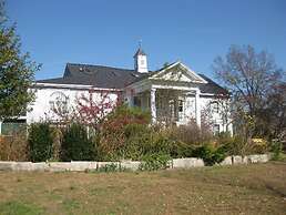 Inntiquity A Country Inn