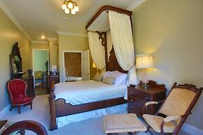 Inntiquity A Country Inn