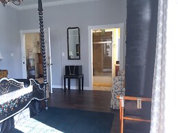 Inntiquity A Country Inn