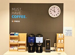 Holiday Inn Express And Suites Middletown by IHG