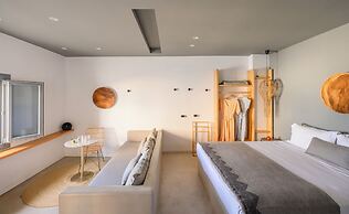 Lemon Suites Santorini