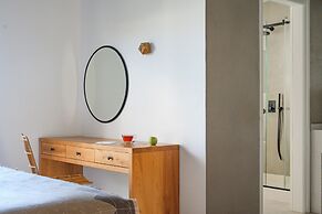 Lemon Suites Santorini
