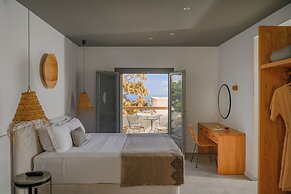 Lemon Suites Santorini
